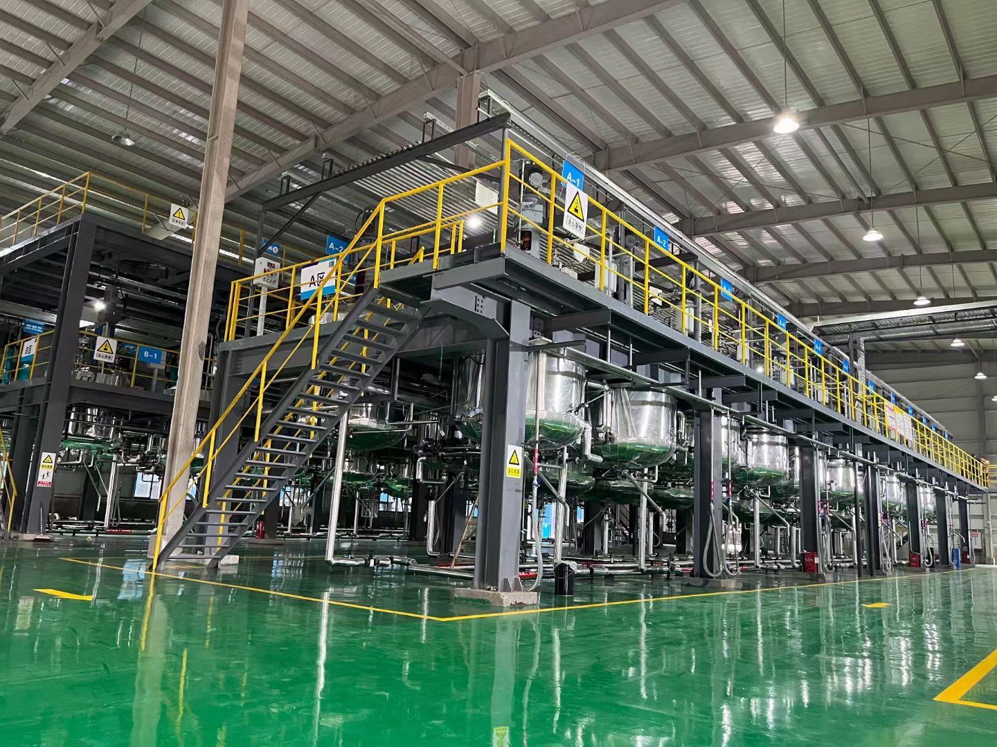 湖南 婁底 反應(yīng)釜 及鋼結(jié)構(gòu)平臺 管道及生產(chǎn)平臺EPC